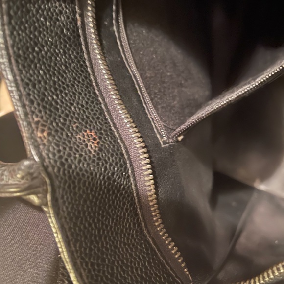 Chanel bag in very good condition. - Picture 4 of 7